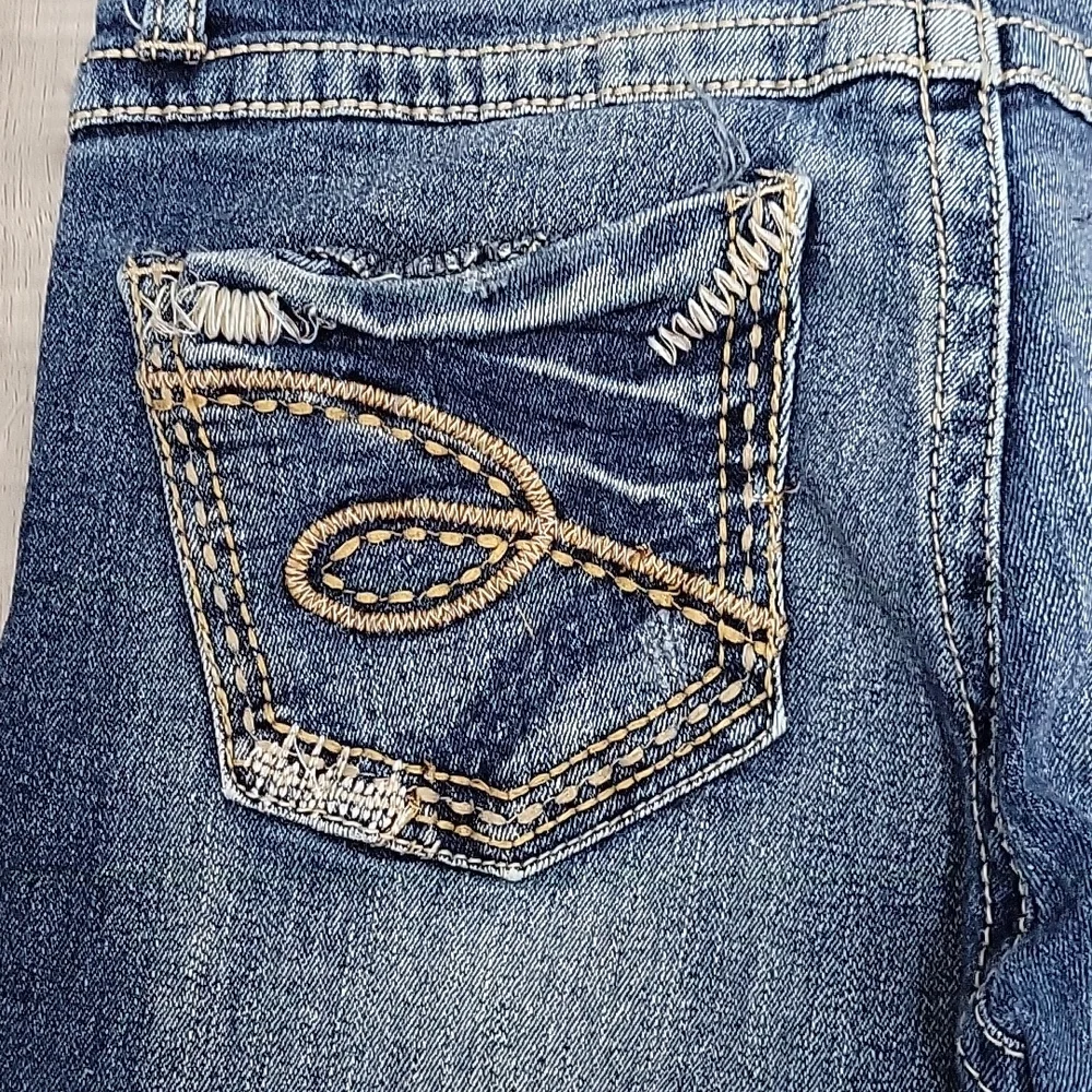Low Rise Stretch Skinny Jeans - Size 7